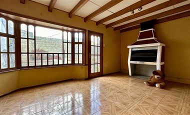 Casa en Venta en Av. Pedro Aguirre Cerda