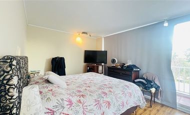 Casa en Venta en VALENZUELA PUELMA, LA REINA