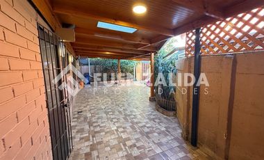 Casa en Venta en Sergio Vieira Mello / Exequiel Fernandez