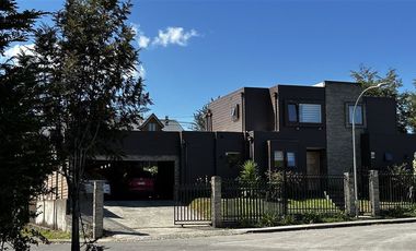 Casa en Venta en Sector Avenida Los Arrayanes