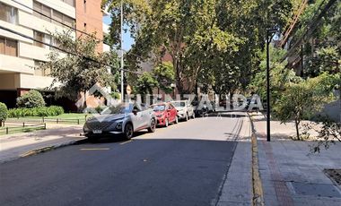 Oficina en Venta en Av. Providencia con Antobnio Bellet