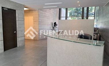 Oficina en Venta en Av. Providencia con Antobnio Bellet