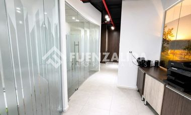 Oficina en Venta en Av. El bosque con Av. Tobalaba