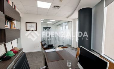 Oficina en Venta en Av. El bosque con Av. Tobalaba