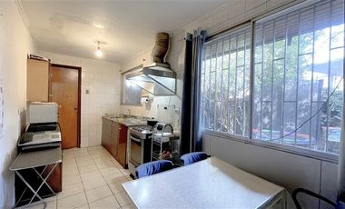 Oficina en Venta en Hospital Fach