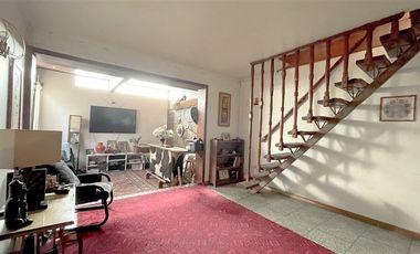 Oficina en Venta en Hospital Fach