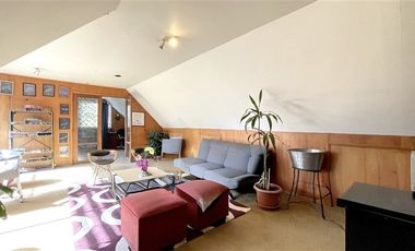 Oficina en Venta en Hospital Fach