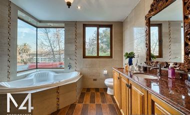 Casa en Venta en Campus Oriente UC