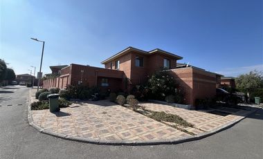 Casa en Venta en Condominio Valle Araucarias