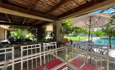 Casa en Venta en ESPECTACULAR CASA En Club de Golf Los Lirios, Cancha de Golf