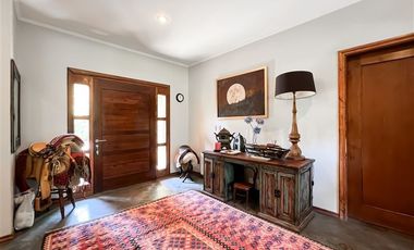 Casa en Venta en ESPECTACULAR CASA En Club de Golf Los Lirios, Cancha de Golf