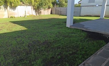 Casa en Arriendo en Condominio Mirador de Nogales, Machalí