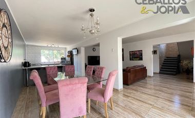 Casa en Venta en calle Esmeralda, Quilpué (perfil comercial)