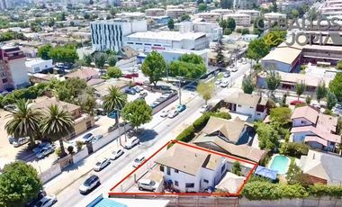 Casa en Venta en calle Esmeralda, Quilpué (perfil comercial)