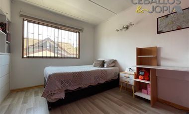 Casa en Venta en calle Esmeralda, Quilpué (perfil comercial)