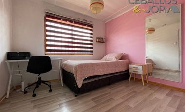 Casa en Venta en calle Esmeralda, Quilpué (perfil comercial)