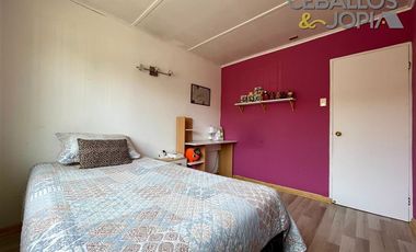 Casa en Venta en calle Esmeralda, Quilpué (perfil comercial)