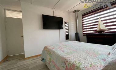 Casa en Venta en calle Esmeralda, Quilpué (perfil comercial)