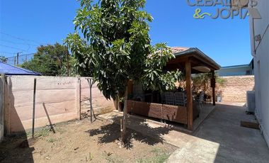 Casa en Venta en calle Esmeralda, Quilpué (perfil comercial)