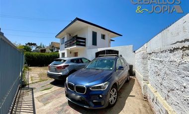 Casa en Venta en calle Esmeralda, Quilpué (perfil comercial)