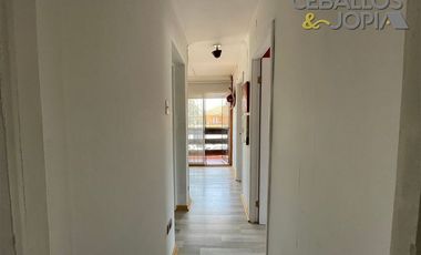 Casa en Venta en calle Esmeralda, Quilpué (perfil comercial)