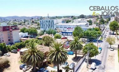 Casa en Venta en calle Esmeralda, Quilpué (perfil comercial)