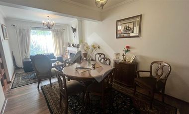 Casa en Venta en Av. Echequeñique