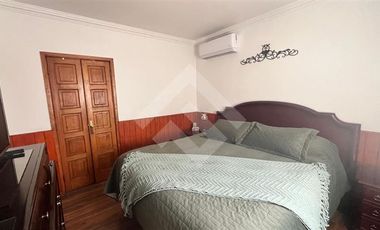 Casa en Venta en Av. Echequeñique