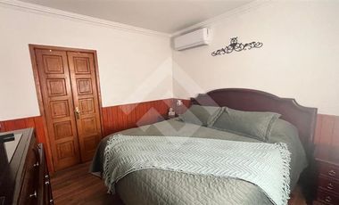 Casa en Venta en Av. Echequeñique