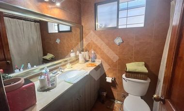 Casa en Venta en Av. Echequeñique