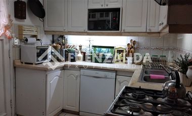 Casa en Venta en Simón González / Vicente Pérez Rosales