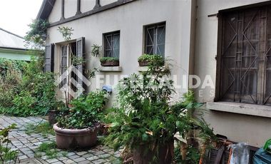 Casa en Venta en Simón González / Vicente Pérez Rosales