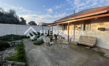 Casa en Venta en Hostos con Jose Joaquin Perez