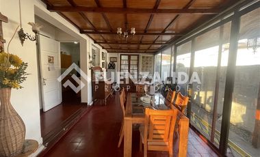 Casa en Venta en Hostos con Jose Joaquin Perez