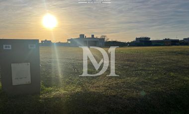 Venta de Terreno en Barrio Cruz Del Sur Lote 90