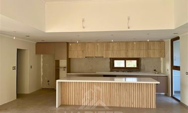 Casa en Venta en Ruta j-619