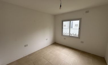 Triplex en venta en Barrio Los 3 Coniles, Derqui, Pilar, GBA Norte - 5 Ambientes