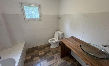 Triplex en venta en Barrio Los 3 Coniles, Derqui, Pilar, GBA Norte - 5 Ambientes