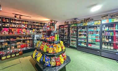 Local Comercial en Venta en Avenida Cataluña, Concepción