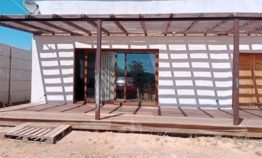 Casa en Venta en Lo Figueroa camino Pencahue