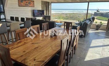 Casa en Venta en PLAYA HERMOSA