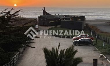 Casa en Venta en PLAYA HERMOSA