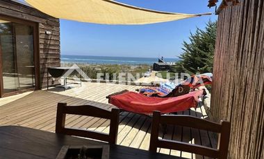 Casa en Venta en PLAYA HERMOSA