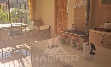Casa en Venta en Los Niches, cruce con Zapallar