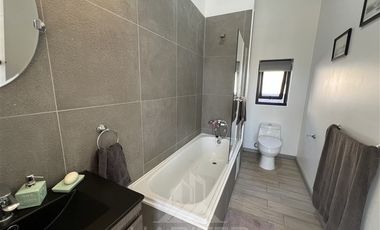 Casa en Venta en Valle de Tapihue