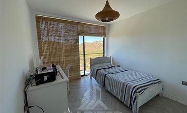 Casa en Venta en Condominio Casa Parque, Zapallar Curicó