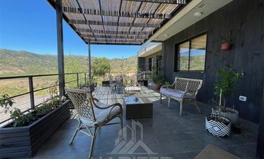 Casa en Venta en Condominio Casa Parque, Zapallar Curicó