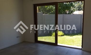 Casa en Venta en Cercano a Colegio El Campanario