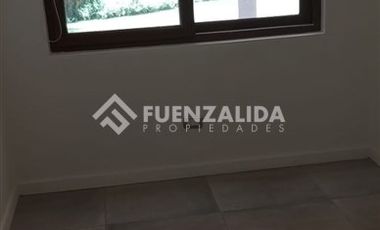 Casa en Venta en Cercano a Colegio El Campanario