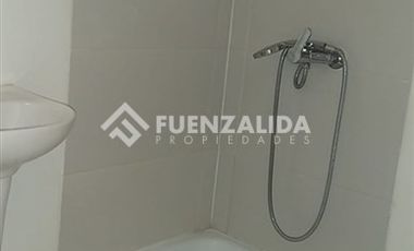 Casa en Venta en Cercano a Colegio El Campanario